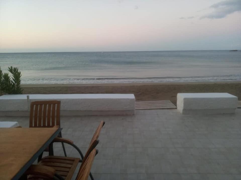 Yialos Studios-Apartments Makrýgialos Dış mekan fotoğraf